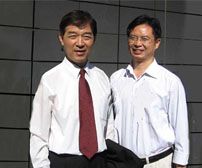 中華預(yù)防醫(yī)學(xué)會會長王隴德贊揚潔爾爽的抗菌產(chǎn)品為疾病預(yù)防促進(jìn)人類健康做出了貢獻(xiàn)(2007)